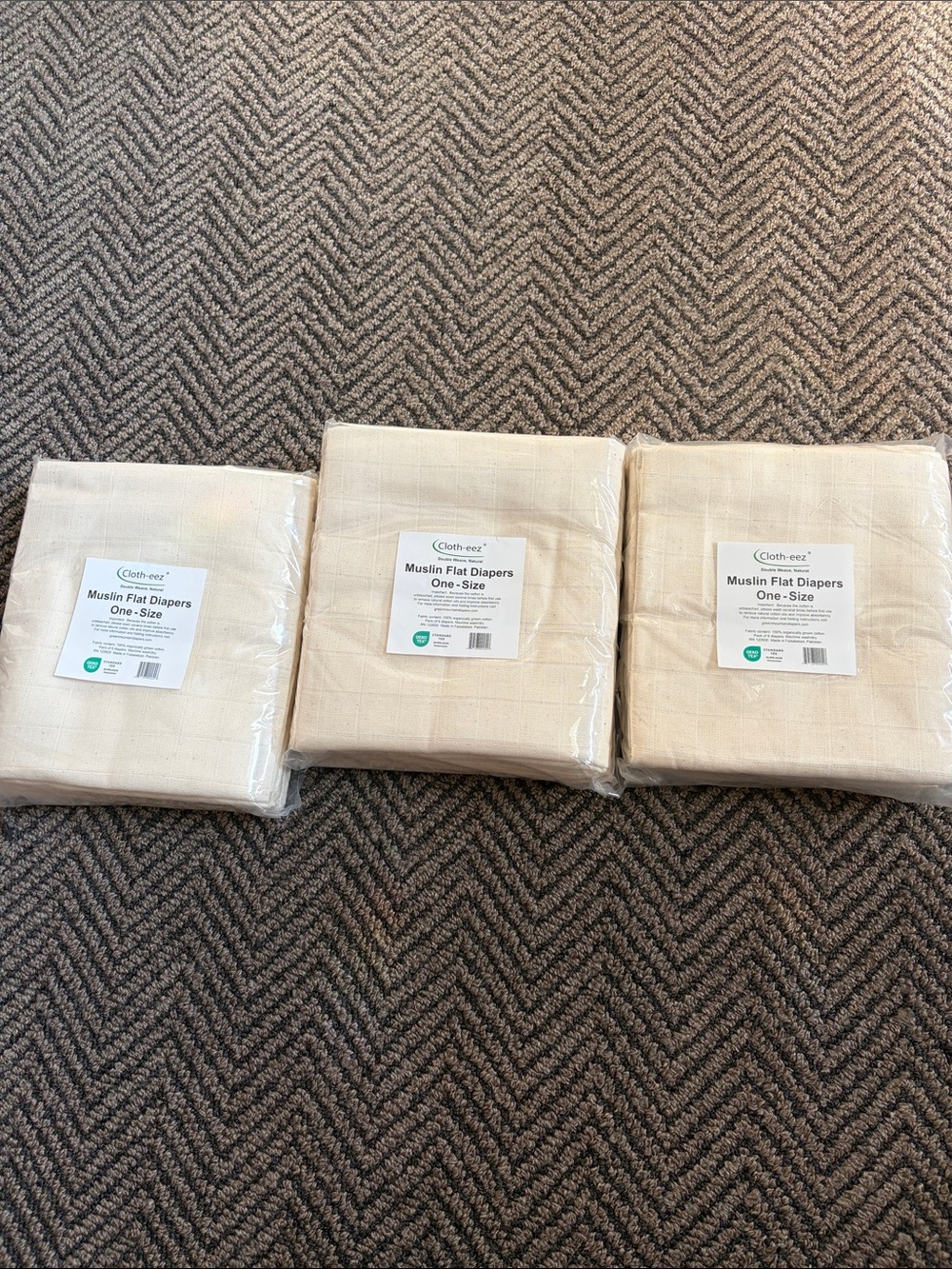 Clotheez Muslin Flat Diapers - One Size (3 Pack)